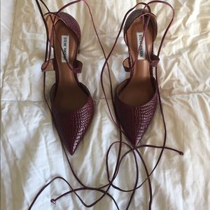 Steve Madden US 10 Wine Snakeskin Lace Up Pumps